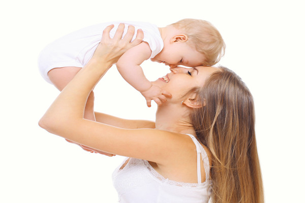 Quid interest inter Magnafolatum et genericum L-5-MTHF Ca?