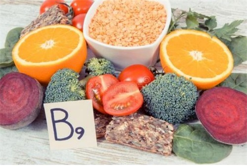 Quomodo folate auxilium salutis humanae?